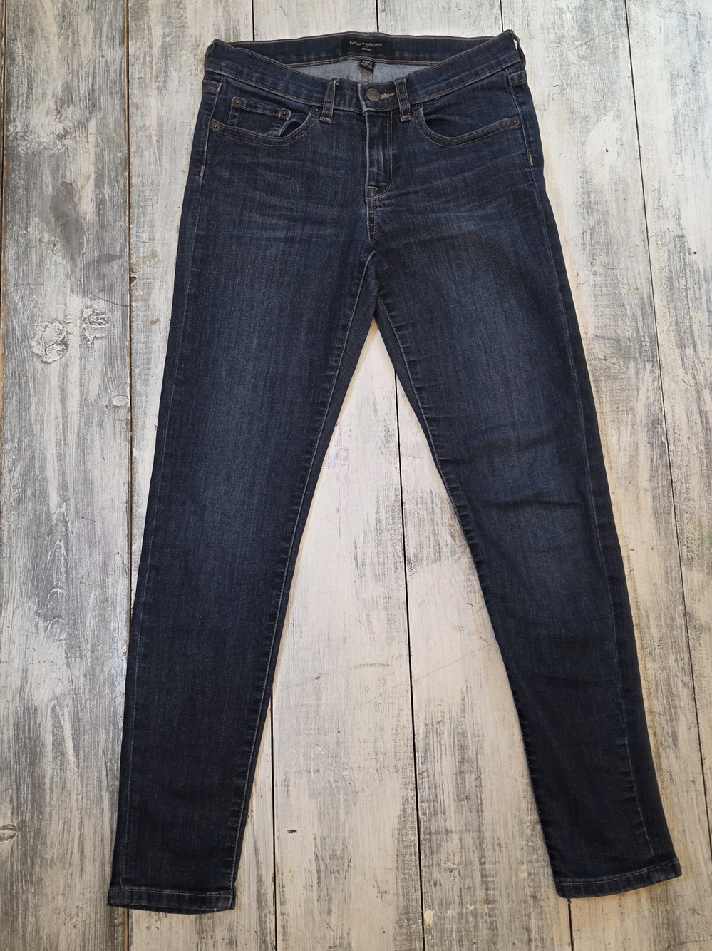 Banana Republic Women's Skinny Jeans in Dark Indigo sz 29/2